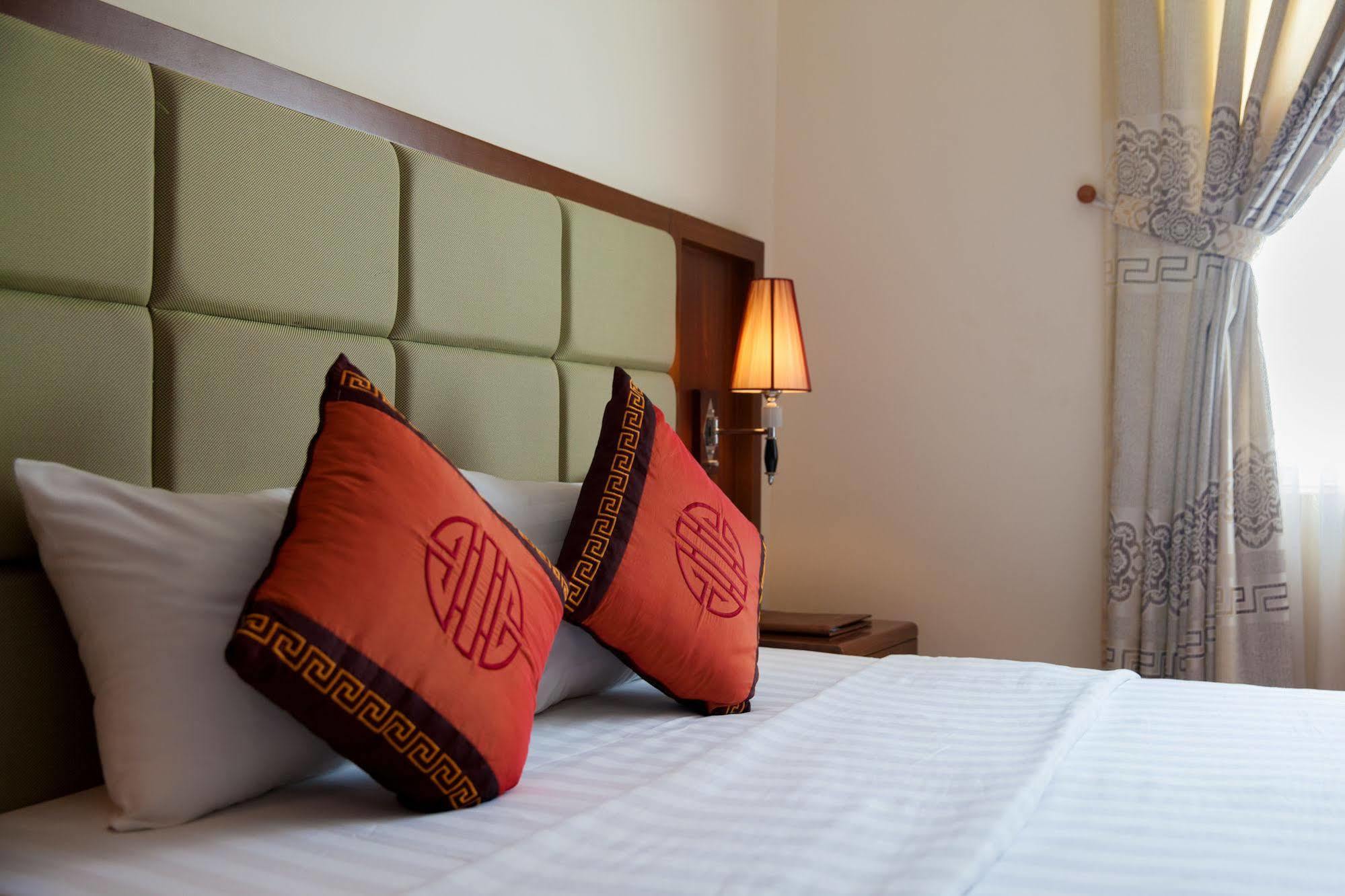 Aontel Grand Hotel Hanoi Exterior photo